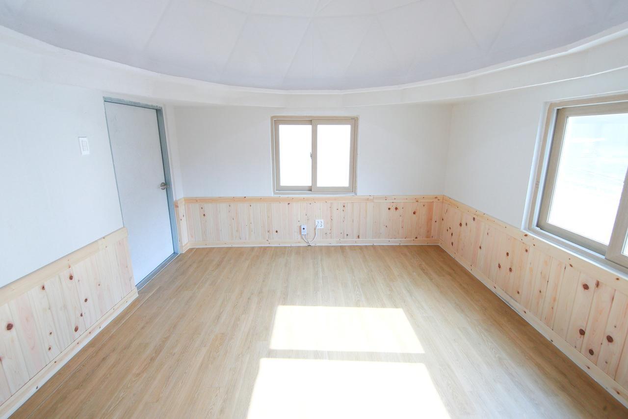 Sky Vivaldi Pension Hongcheon Bagian luar foto